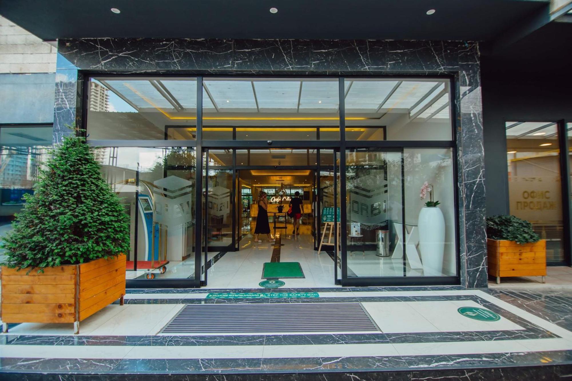 Luxury Beach Front Hotel Batumi Exterior foto
